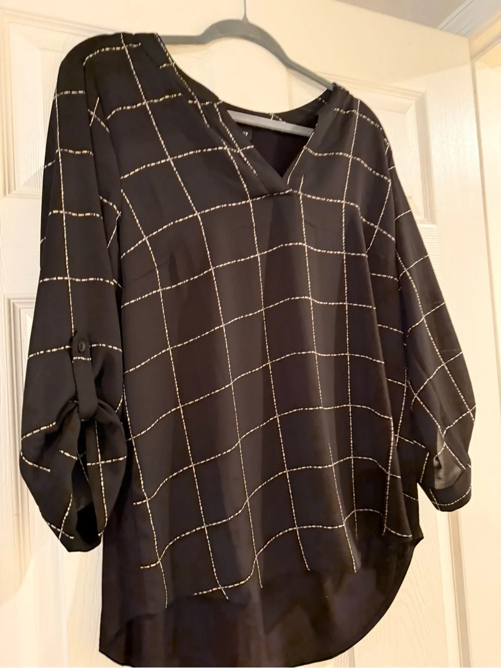 Black Windowpane V-Neck Roll-Tab Sleeve Blouse